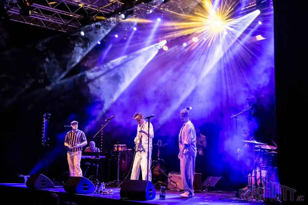 2025-11-22 – Norbert Schneider – Werkschau / Bettfedernfabrik – Oberwaltersdorf